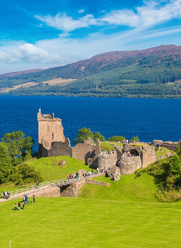 Picturesque Lochs & Isles of Scotland
